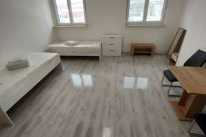 Sanierte Altbauwohnung mit Außenstellplatz in zentraler Lage von Villingen-Schwenningen – Neckarstraße 19, 78056 Schwenningen, Villingen-Schwenningen – Vorschaubild 5