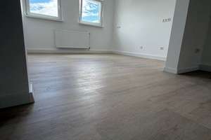 Top renovierte Single Wohnung 2,5 Zimmer  in Gelsenkirchen-Buer Nähe zur City, ohne Balkon – Niefeldstraße 13, 45894 Buer, Gelsenkirchen – Vorschaubild 2