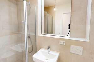Perfekt für Studenten! 1- Zimmer-Apartment im Augusta & Luca mit Dachterrasse – Kurt-Viermetz-Straße 1d, 86150 Bahnhofs-, Bismarckviertel, Augsburg – Vorschaubild 5