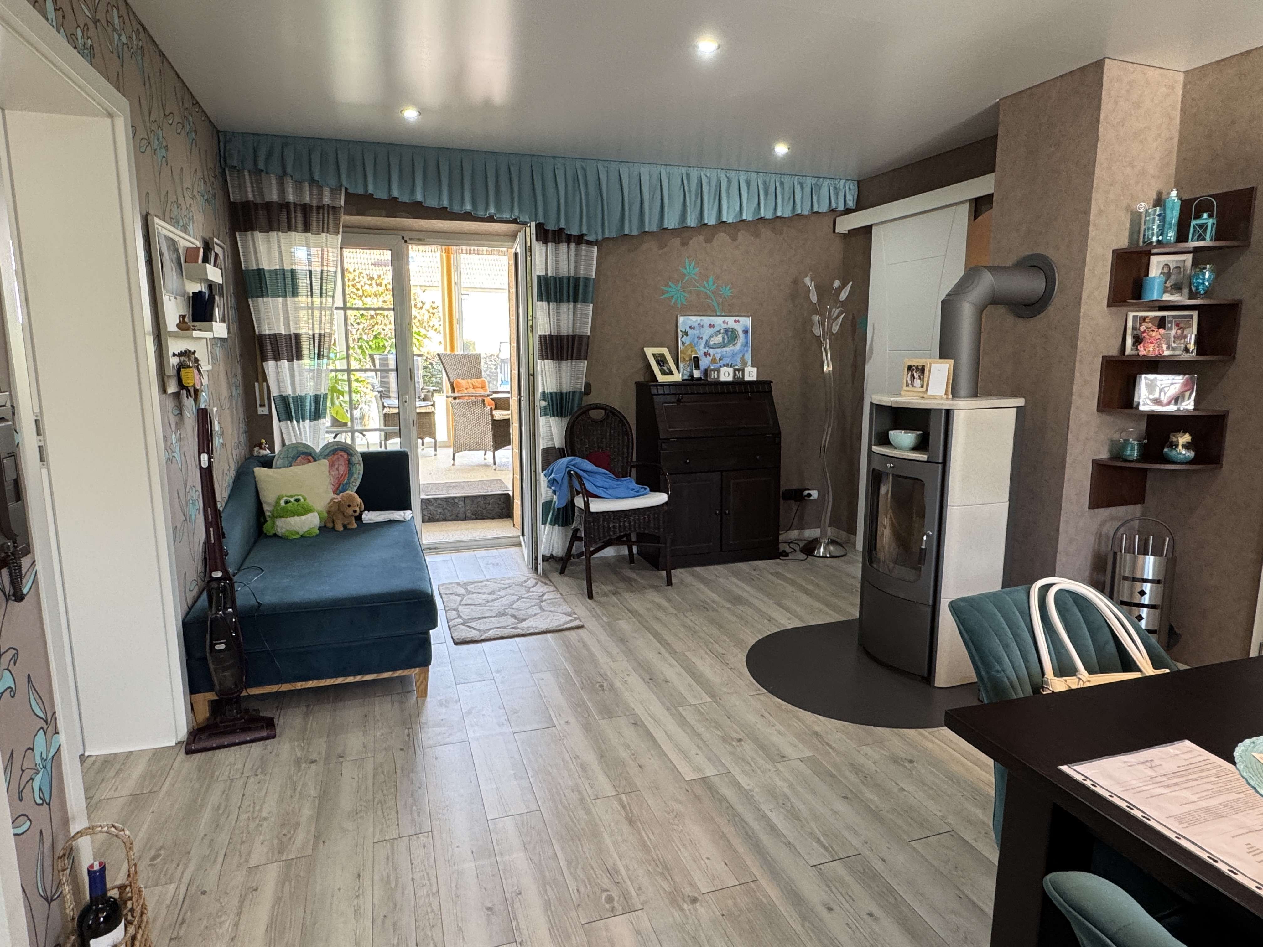 Immobilie in Linsengericht - Großzügiges Zweifamilienhaus in bei Gelnhausen - Bild 0