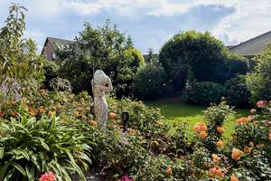 Typisch friesisch, top-gepflegt, viel Platz: modernes Einfamilienhaus in der Nähe von Heide. – Die vollständige Adresse der Immobilie erhältst du vom Anbieter., 25704 Epenwöhrden – Vorschaubild 26