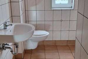 Provisionsfrei* Geräumige 4-Zi.-Wohnung m. Stellpl., Altendorfer Straße, 1.OG – Altendorfer Straße 298, 45143 Altendorf, Essen – Vorschaubild 12