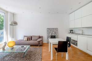 Chic eingerichtete Pendlerwohnung in den Choriner Höfen in Mitte – Die vollständige Adresse der Immobilie erhältst du vom Anbieter., 10119 Mitte (Ortsteil), Berlin – Vorschaubild 2