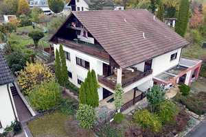 Gepflegtes 2-Familienhaus mit Dachstudio, Kamin, Garten und Garage! – Schweinfurt (Kreis) – Vorschaubild 1
