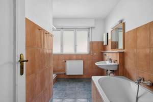 Großzügige 5-Zimmer-Wohnung mit Terrasse und Entwicklungspotenzial – Die vollständige Adresse der Immobilie erhältst du vom Anbieter., 75180 Dillweißenstein, Pforzheim – Vorschaubild 13