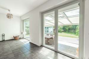 Gepflegtes Einfamilienhaus mit Einliegerwohnung, Vollkeller, Wintergarten und großem Grundstück – Die vollständige Adresse der Immobilie erhältst du vom Anbieter., 22455 Schnelsen, Hamburg – Vorschaubild 17