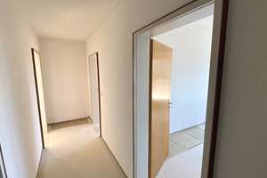 FREI! 2-Zimmerwohnung mit zwei Balkonen und TG-Stellplatz in zentraler Lage von Durlach – Die vollständige Adresse der Immobilie erhältst du vom Anbieter., 76227 Durlach, Karlsruhe – Vorschaubild 9