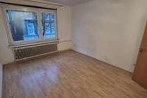 Helle 3-Zimmer-Wohnung mit 88 m² im 1. Obergeschoss in Wuppertal – Langerfelder Straße 148, 42389 Langerfeld-Beyenburg, Wuppertal – Vorschaubild 3