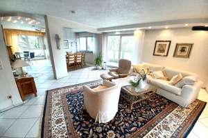 Großzügige und elegante 3,5 Zimmer-Eigentumswohnung in perfekter Lage