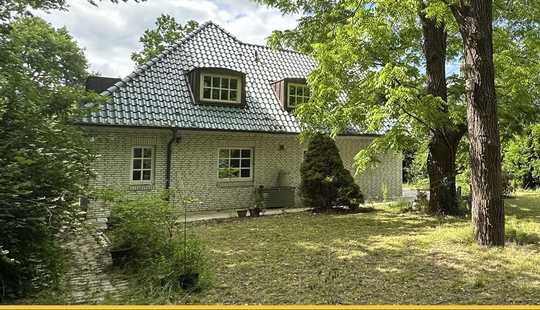 Bild von Großzügiges Wohnen mit Wasserzugang