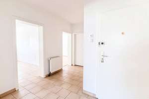 Helle 3,5-Zimmer-Wohnung mit Garage, Kellerraum und Dachboden-Stauraum – Die vollständige Adresse der Immobilie erhältst du vom Anbieter., 45143 Altendorf, Essen – Vorschaubild 8