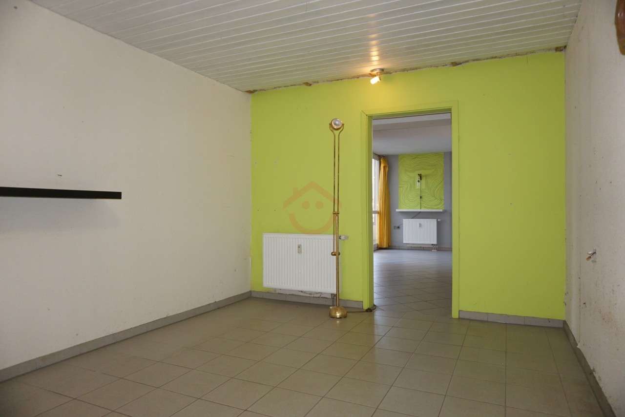 Immobilie in Buseck - Reduzierter Preis: Wohnhaus nach Architektenentwurf - Selber wohnen und vermieten zugleich! - Bild 0