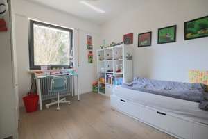 Zeitlose Klarheit trifft moderne Raffinesse – Architektur im Sinne des Bauhauses in TOP Wohnlage – Die vollständige Adresse der Immobilie erhältst du vom Anbieter., 21149 Hausbruch, Hamburg – Vorschaubild 11