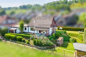 Einfamilienhaus in bestem Zustand mit sehr guter Raumaufteilung! – Oberbergischer Kreis – Vorschaubild 1