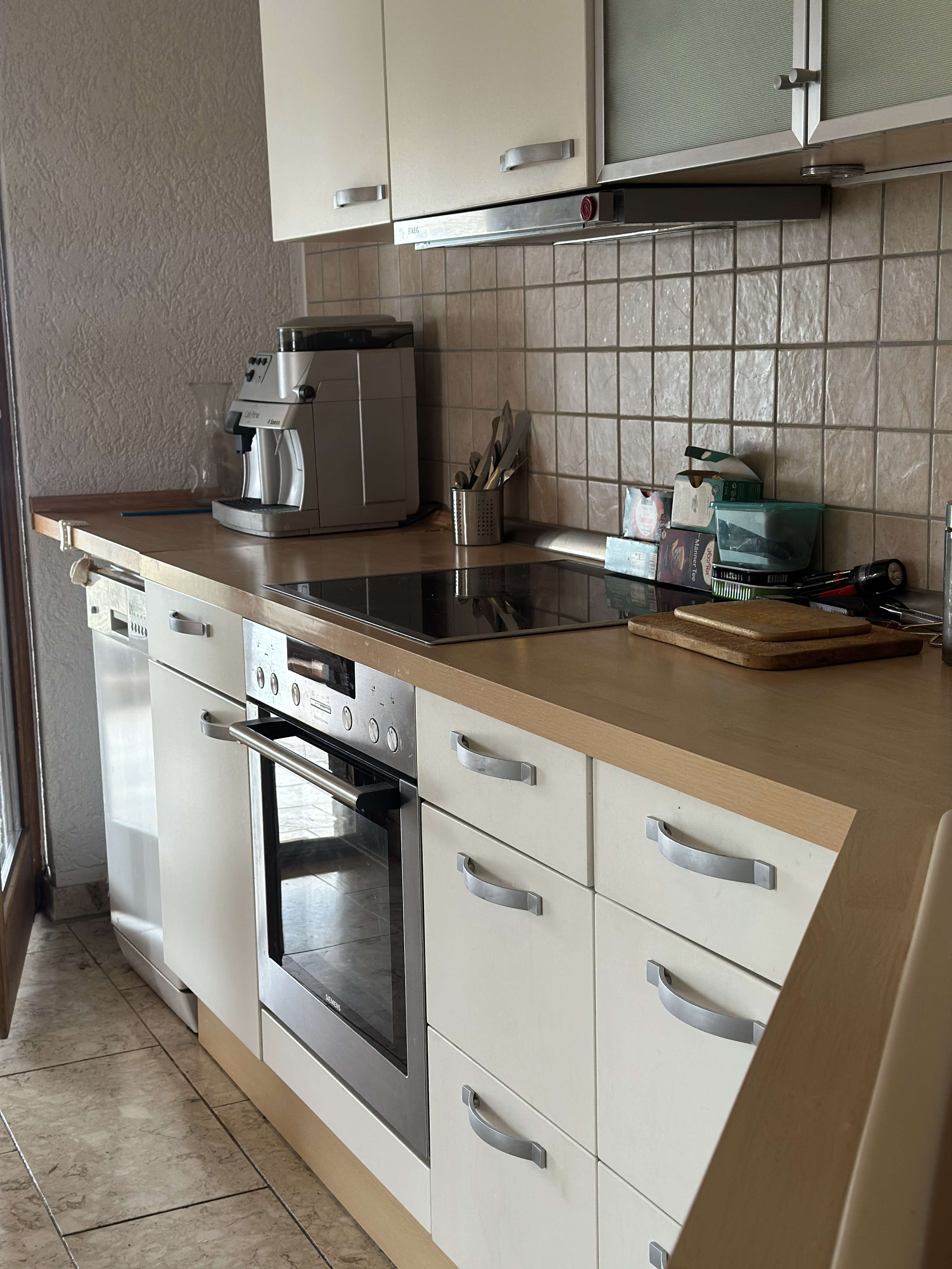 Immobilie in Hardegsen - Großes Einfamilienhaus mit viel Nutzfläche und tollem Garten - Bild 0