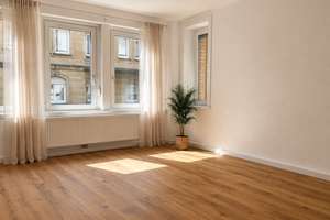 Modernes Wohnen nach Sanierung – attraktive Wohnung im 1. OG – Die vollständige Adresse der Immobilie erhältst du vom Anbieter., 70180 Lehen, Stuttgart – Vorschaubild 2