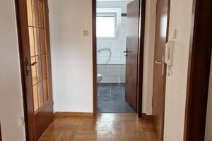 Gut geschnittene 2 Zimmerwohnung mit Balkon – Melanchthonstraße 37, 40597 Benrath, Düsseldorf – Vorschaubild 10