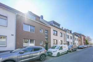 Exklusives Einfamilienhaus – 187 m² Wohnfläche, großer Garten, separate Kinderetage, viel Potenzial. – Mönchengladbach – Vorschaubild 1