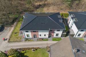Modernes Familienhaus in ruhiger Sackgasse – direkt am Naturschutzgebiet – Die vollständige Adresse der Immobilie erhältst du vom Anbieter., 22397 Lemsahl-Mellingstedt, Hamburg – Vorschaubild 15