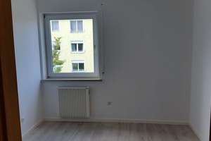Attraktive 4-Zimmer-Wohnung in ruhiger Wohnlage von Hochzoll – Karwendelstraße 37, 86163 Hochzoll-Nord, Augsburg – Vorschaubild 13