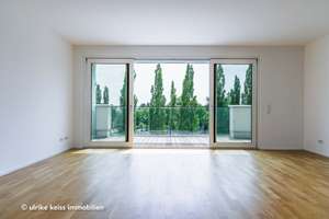 Darüber nur der Himmel! Sonniger Balkon mit Blick zum Park! Textilviertel! Holzböden! EBK! – Am Schäfflerbach 1a, 86153 Am Schäfflerbach, Augsburg – Vorschaubild 16