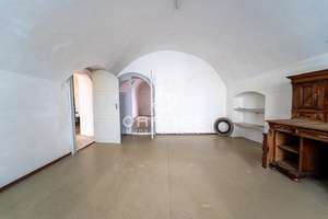 ***Sanierungsbedürftiges Altstadthaus - mit Potenzial*** – Die vollständige Adresse der Immobilie erhältst du vom Anbieter., 93047 Innenstadt, Regensburg – Vorschaubild 8
