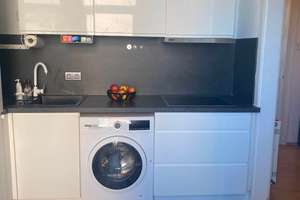 Schöne helle 3-Zimmer-Wohnung mit Balkon in Stuttgart West – Die vollständige Adresse der Immobilie erhältst du vom Anbieter., 70197 Hasenberg, Stuttgart – Vorschaubild 2