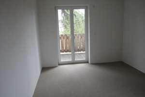 Freistehendes Zweifamilienhaus in 84149 Velden Landkreis Landshut – Die vollständige Adresse der Immobilie erhältst du vom Anbieter., 84149 Velden – Vorschaubild 2
