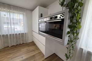 ATTRAKTIVES & MODERNES EINFAMILIENHAUS  MIT EINLIEGERWOHUNG IN VILSHEIM, GUNDIHAUSEN – Die vollständige Adresse der Immobilie erhältst du vom Anbieter., 84186 Vilsheim – Vorschaubild 10