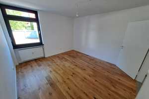 Erstbezug nach Sanierung: 3-Zi / offene Küche / hell / mit großem Balkon – Volpinistr 74, 80638 München – Vorschaubild 16