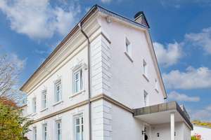 Herrschaftliche Gründerzeitvilla – stilvoll saniert im Herzen von Attendorn – Die vollständige Adresse der Immobilie erhältst du vom Anbieter., 57439 Attendorn – Vorschaubild 1