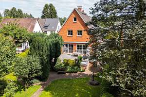 Familienparadies mit über 250 m² Wohn-/Nutzfläche auf sonnigem 750 m² Grundstück