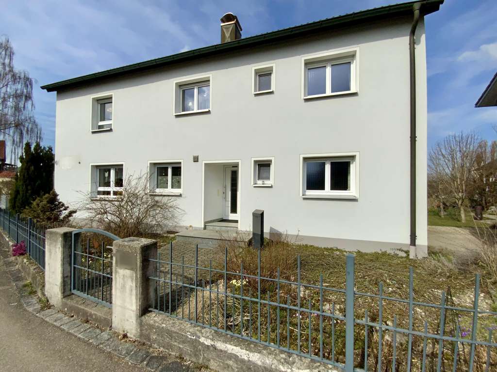 Immobilie in Aichstetten - Einziehen und weitergestalten! - Bild 1