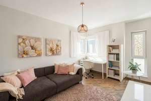 Exklusives Wohnhaus mit gewerblicher Nutzungsmöglichkeit in HH-Sasel – Die vollständige Adresse der Immobilie erhältst du vom Anbieter., 22393 Sasel, Hamburg – Vorschaubild 10