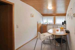 Bezugsfreie 3-Zimmer-Wohnung mit Garage in Stuttgart-Kaltental – Die vollständige Adresse der Immobilie erhältst du vom Anbieter., 70569 Kaltental, Stuttgart – Vorschaubild 7