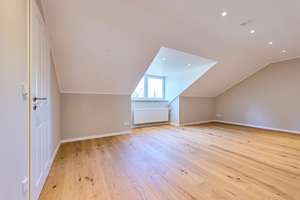 Top sanierte 4-Zimmer-Wohnung in gefragter Lage – sofort Einziehen und wohlfühlen – Die vollständige Adresse der Immobilie erhältst du vom Anbieter., 81827 Waldtrudering, München – Vorschaubild 8