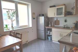 ***SEHR GEPFLEGTE WOHNUNG IN SCHÖNEM MFH-BALKON-AUFZUG-TIEFGARAGENSTELLPLATZ*** – Philippstr. 8, 9130 Sonnenberg, Chemnitz – Vorschaubild 4