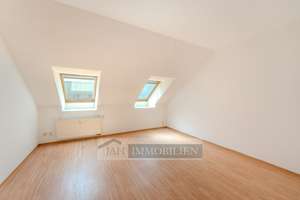 Großzügige Dachgeschosswohnung mit sonniger Terrasse in Berlin-Wilhelmsruh – Die vollständige Adresse der Immobilie erhältst du vom Anbieter., 13158 Wilhelmsruh, Berlin – Vorschaubild 3