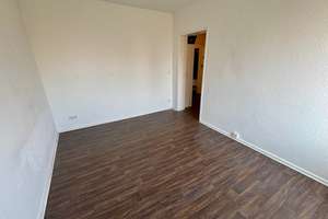 WG-Zimmer in gepflegter Studenten-WG nahe der Uni in Gebhardshagen – Bodenbacher Ring 10, 38229 Gebhardshagen, Salzgitter – Vorschaubild 2