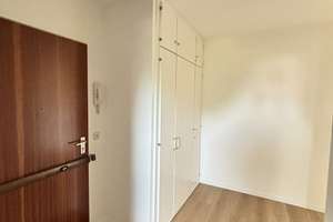 Renovierte Wohnung für Singles oder Paare – Am Ardey 5, 45134 Rellinghausen, Essen – Vorschaubild 2