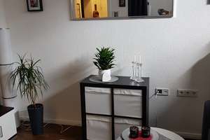 Direkt an den Wallanlagen:  Sanierte, teilmöbilierte Wohnung mit EBK im EG