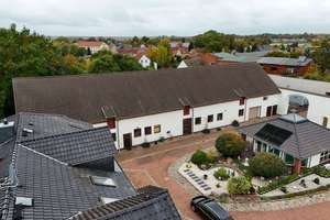 Repräsentative Villa auf weitläufigem Grundstück mit Poolhaus – 39167 Ochtmersleben – Vorschaubild 4