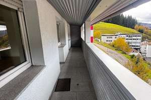 Gepflegte 3 Zimmer Wohnung im 2.OG rechts mit EBK, gr. Balkon in 78148 Gütenbach, WM: PAUSCHAL 775€ – Breiteneckweg 7, 78148 Gütenbach – Vorschaubild 12