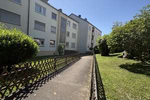 Provisionsfrei Stuttgart Feuerbach leerstehend 2,5-Zimmer DG Wohnung 