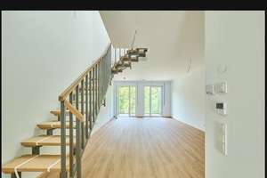 Wohnen am Hofgarten: Moderne 94 m² Maisonette | EBK Übernahme