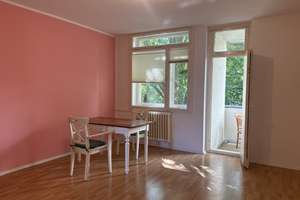 Direkt am Wasser-Charmantes City-Apartment mit Balkon am Bellevue – Die vollständige Adresse der Immobilie erhältst du vom Anbieter., 10557 Hansaviertel, Berlin – Vorschaubild 2