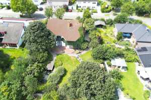 NEUER PREIS! Repräsentatives und stilvolles Architektenhaus mit idyllischem Garten, Teich und Garage – Rhein-Sieg-Kreis – Vorschaubild 7