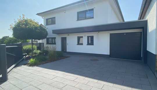 Bild von Stilvolles Einfamilienhaus mit hochwertiger Ausstattung in Wiesbaden