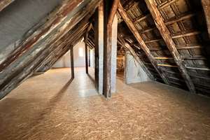 Frisch renoviert: Helle 4 Zi-DG-Whg. (ca. 64 m²) mit großem Bühnenraum in Cannstatt – Die vollständige Adresse der Immobilie erhältst du vom Anbieter., 70372 Kurpark, Stuttgart – Vorschaubild 12