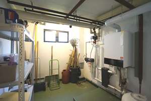 Gepflegte 3-Zi.-Eigentumswohnung mit Garage in zentrumsnaher Lage in Leverkusen-Schlebusch! – Die vollständige Adresse der Immobilie erhältst du vom Anbieter., 51375 Schlebusch, Leverkusen – Vorschaubild 16